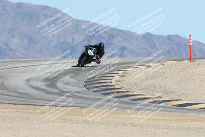 media/Oct-05-2025-CVMA (Sun) [[beeef4f201]]/Race 11-500-400(4)-350 Supersport/